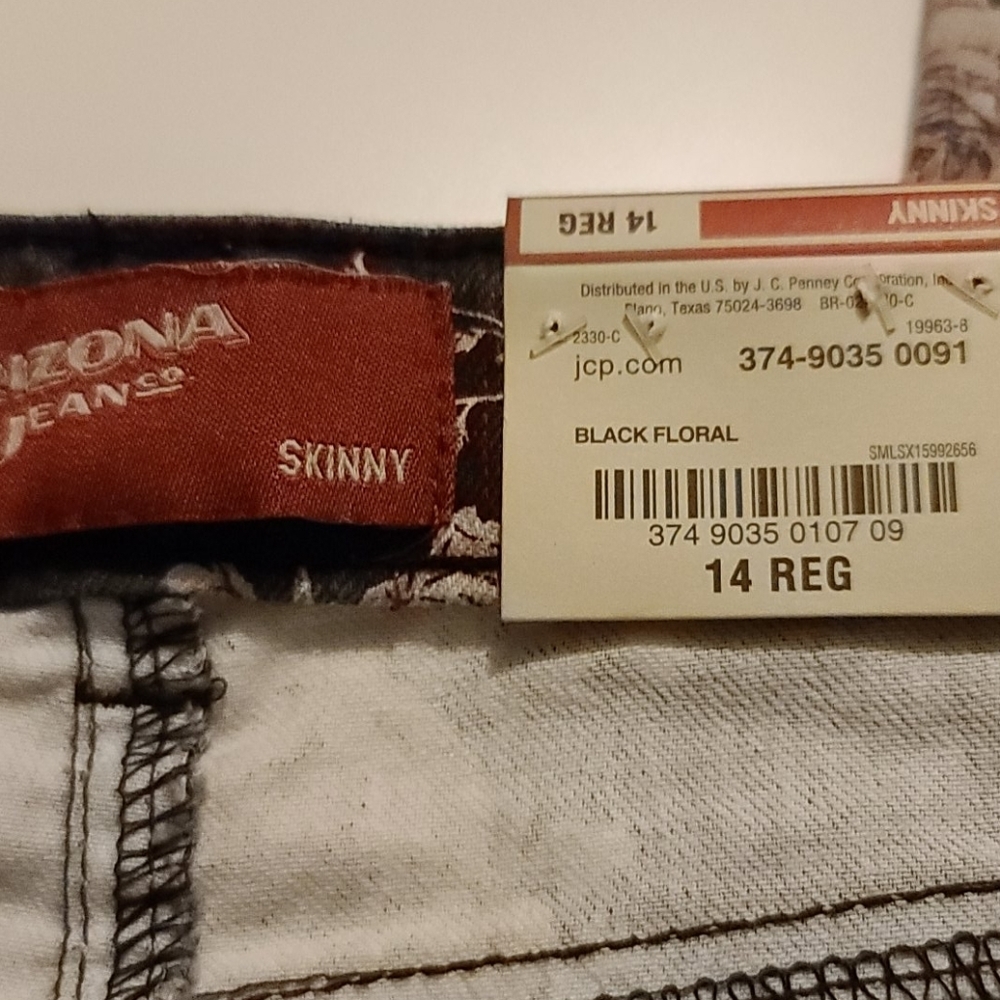 NWT Girl's Arizona Floral Jeans (E4) - Picture 4 of 5